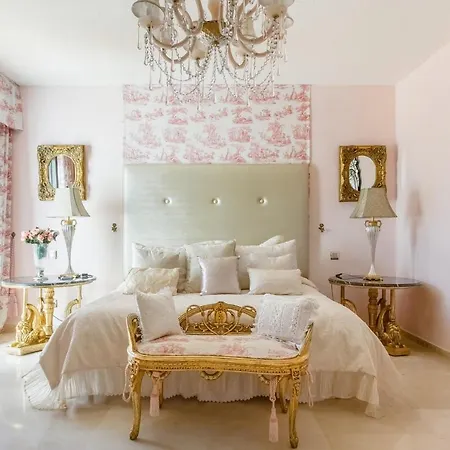 Multi-million-dollar Versace In 5* Marbella