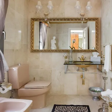 Hotel Multi-million-dollar Versace In 5*