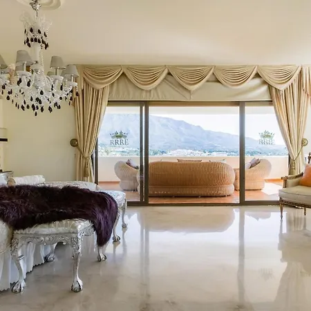 Hotel Multi-million-dollar Versace In Marbella