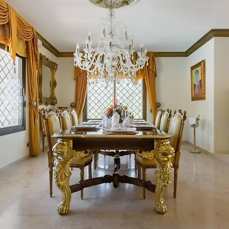 Multi-million-dollar Versace In 5*