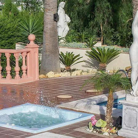 Multi-million-dollar Versace In Hotel