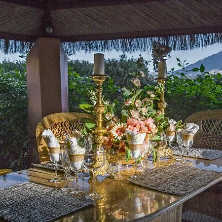 Multi-million-dollar Versace In 5*